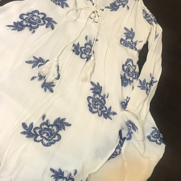 Summer dress - Picture 3 of 6